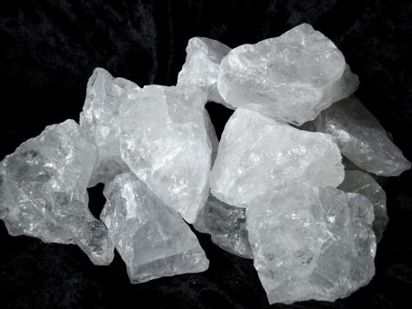 Bergkristall Rohsteine 250 Gramm 